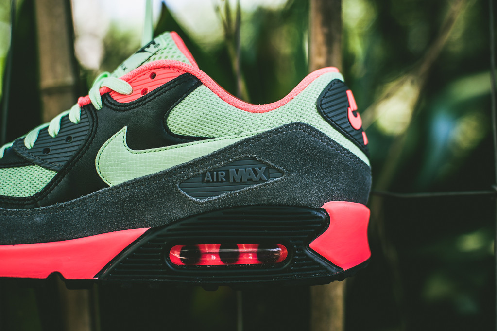 nike air max 90 essential vapor, Following a recent on-foot perspective of the latest Nike Air Max 90 Essential in “Vapor Green,” additional images of the silhouette are now provided to ...